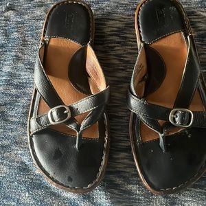 Born Leather sandals size 9